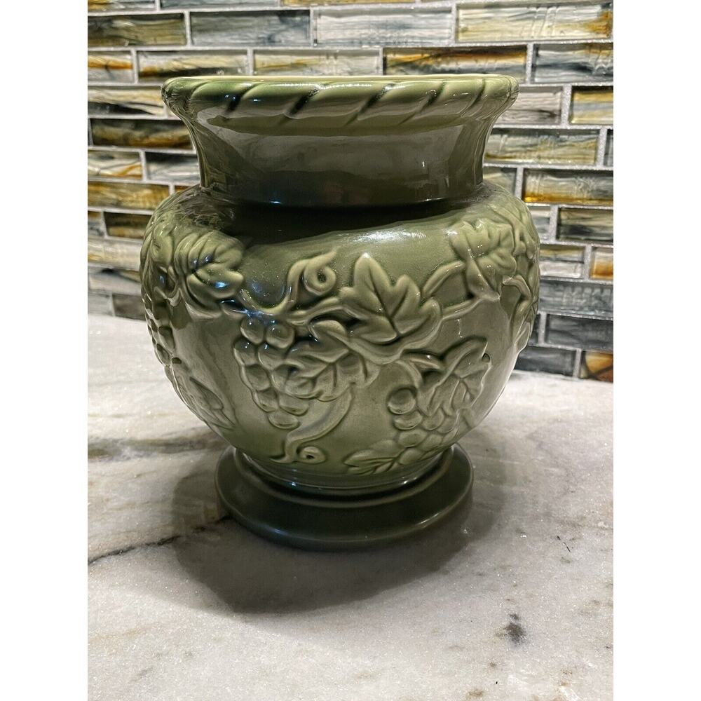 Vintage Hosley Pottery Potteries Vase 1930's Glazed Green Grape Vine Leaf